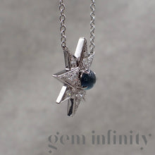 Charger l'image dans la galerie, Adler, collier étoile or gris, saphir et diamants
