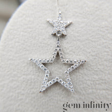 Charger l'image dans la galerie, Pendants d'oreilles étoiles or gris et diamants