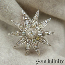 Charger l'image dans la galerie, Broche étoile XIXè s. argent sur or rose sertie de diamants