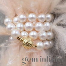 Charger l'image dans la galerie, Mikimoto, collier de perles Akoya, fermoir or