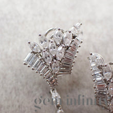 Charger l'image dans la galerie, Pendants d'oreilles or gris, topazes impériale et diamants