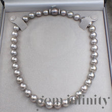 Charger l'image dans la galerie, Collier de perles grises Tahiti, fermoir or gris et diamants