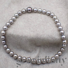 Charger l'image dans la galerie, Collier de perles grises Tahiti, fermoir or gris et diamants