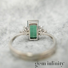 Charger l'image dans la galerie, Bague or gris tourmaline verte et diamants