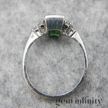 Charger l'image dans la galerie, Bague or gris tourmaline verte et diamants
