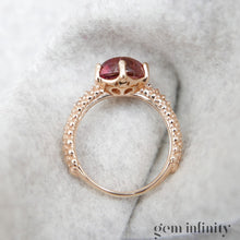 Charger l'image dans la galerie, Bague or rose, diamants et tourmaline rose