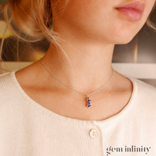 Charger l'image dans la galerie, Pendentif or gris gouttes de tanzanites, chaîne