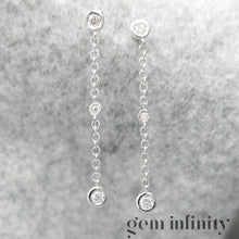 Charger l'image dans la galerie, Pendants d'oreilles or gris et diamants