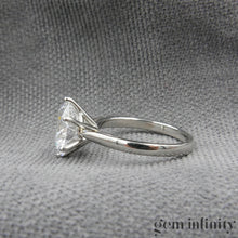 Charger l'image dans la galerie, Bague solitaire platine et diamant