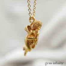 Charger l'image dans la galerie, Pendentif ange XIXè s. or sur chaîne