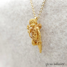 Charger l'image dans la galerie, Pendentif ange XIXè s. or sur chaîne