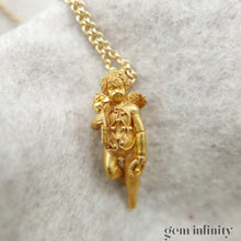 Charger l'image dans la galerie, Pendentif ange XIXè s. or sur chaîne