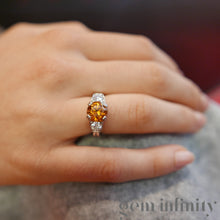 Charger l'image dans la galerie, Bague or gris, zircon brun et diamants