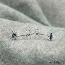 Charger l'image dans la galerie, Boucles d'oreilles or et saphirs