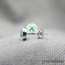 Charger l'image dans la galerie, Boucles d'oreilles or gris émeraudes et diamants