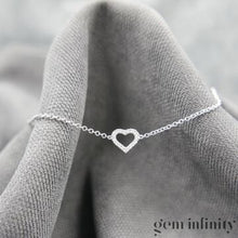 Charger l'image dans la galerie, Bracelet coeur or gris et diamants