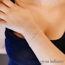 Charger l'image dans la galerie, Bracelet coeur or gris et diamants