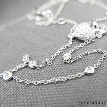Charger l'image dans la galerie, Collier pendentif or gris et diamants