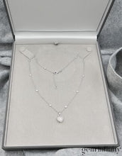 Charger l'image dans la galerie, Collier pendentif or gris et diamants