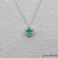 Charger l'image dans la galerie, Collier or gris émeraude et diamants