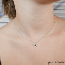 Charger l'image dans la galerie, Collier or gris saphir et diamants