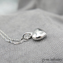 Charger l'image dans la galerie, Collier pendentif coeur or gris et diamants