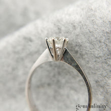 Charger l'image dans la galerie, Solitaire or gris et diamant