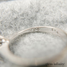 Charger l'image dans la galerie, Solitaire or gris et diamant
