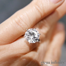 Charger l'image dans la galerie, Bague solitaire platine et diamant