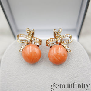 Boucles d'oreilles or, diamants et corail