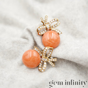 Boucles d'oreilles or, diamants et corail