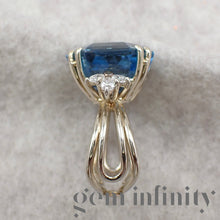 Charger l'image dans la galerie, Bague aigue-marine et diamants
