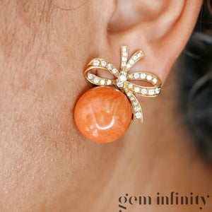 Boucles d'oreilles or, diamants et corail