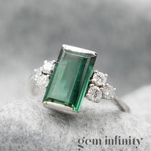 Charger l&#39;image dans la galerie, Bague or gris tourmaline verte et diamants
