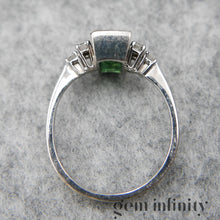 Charger l&#39;image dans la galerie, Bague or gris tourmaline verte et diamants
