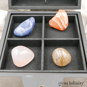 COFFRET BONHEUR, Quartz bleu, Quartz rutilé, Calcédoine rose, Cornaline