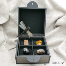 Charger l&#39;image dans la galerie, COFFRET CHANCE, Sardonyx, Onyx, Œil de Tigre, Pierre de Lune
