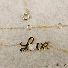 Charger l&#39;image dans la galerie, Collier LOVE or jaune et diamants
