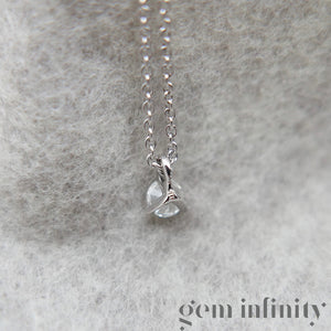 Collier solitaire diamant or gris