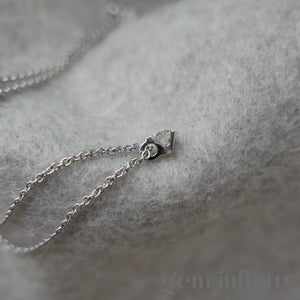 Collier solitaire diamant or gris