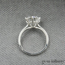 Charger l&#39;image dans la galerie, Bague solitaire platine et diamant
