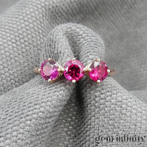 Bague or rose et rubis