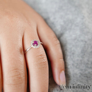 Bague or gris rubis et diamants