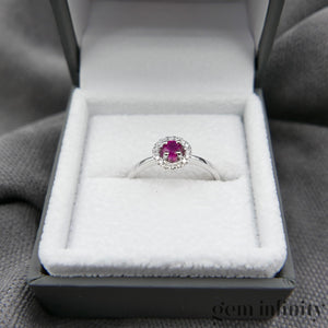 Bague or gris rubis et diamants