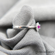 Charger l&#39;image dans la galerie, Bague or gris rubis et diamants
