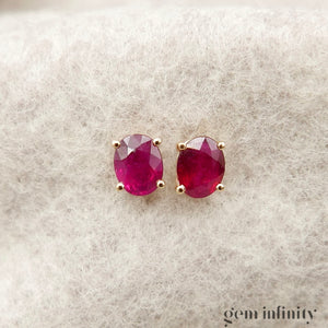 Boucles d'oreilles or et rubis