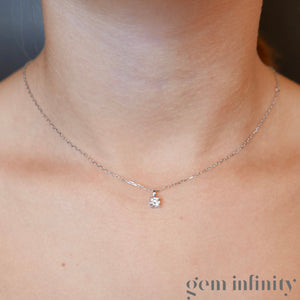 Collier solitaire diamant or gris