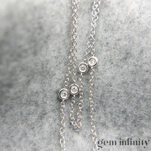 White gold and diamonds necklace