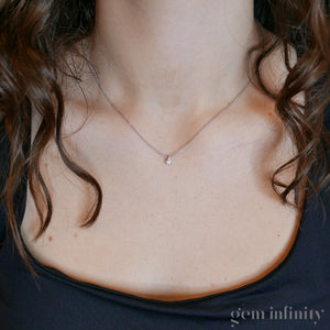 Collier solitaire diamant or gris