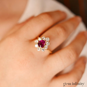 Bague or rubis goutte et diamants